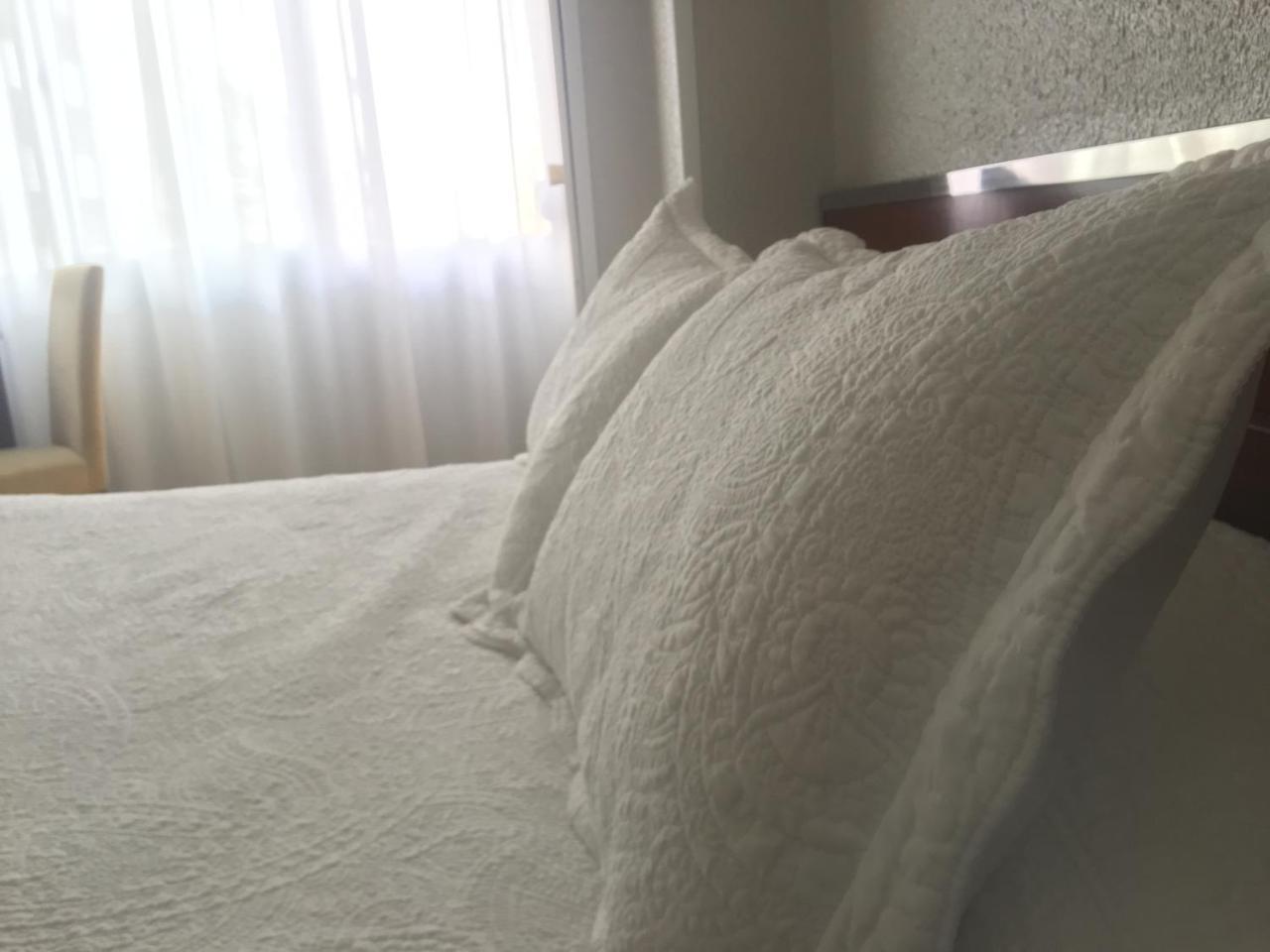 Hostal La Parrilla توذيلا المظهر الخارجي الصورة